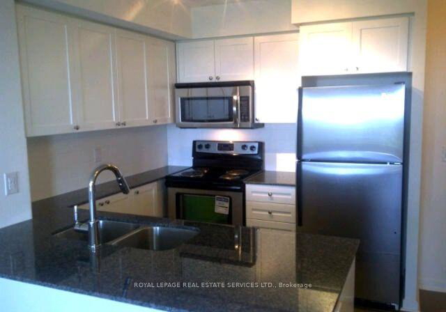1235-bayly-street-pickering-ontario-e13579568