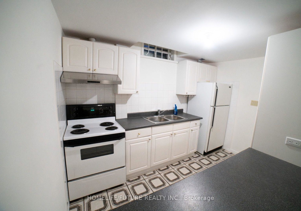 20-gaslight-crescent-toronto-scarborough-ontario-e13579724
