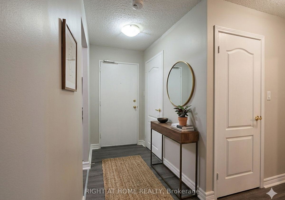 936-glen-st-street-s-oshawa-ontario-e13579874