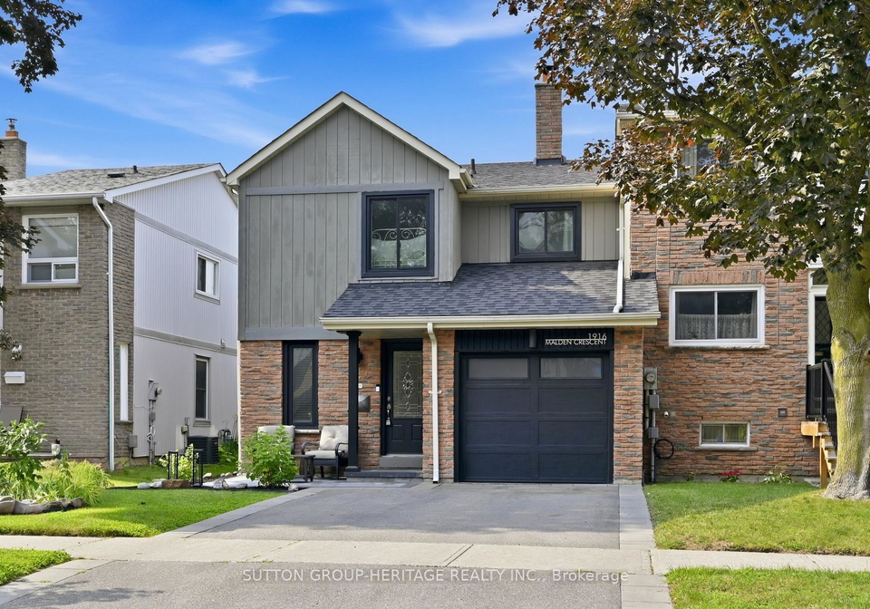 1916-malden-crescent-pickering-ontario-e13580566