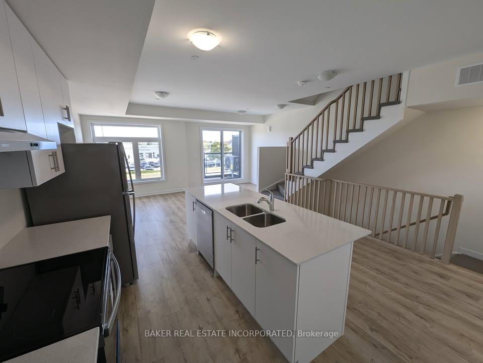 755-omega-drive-s-pickering-ontario-e13580680