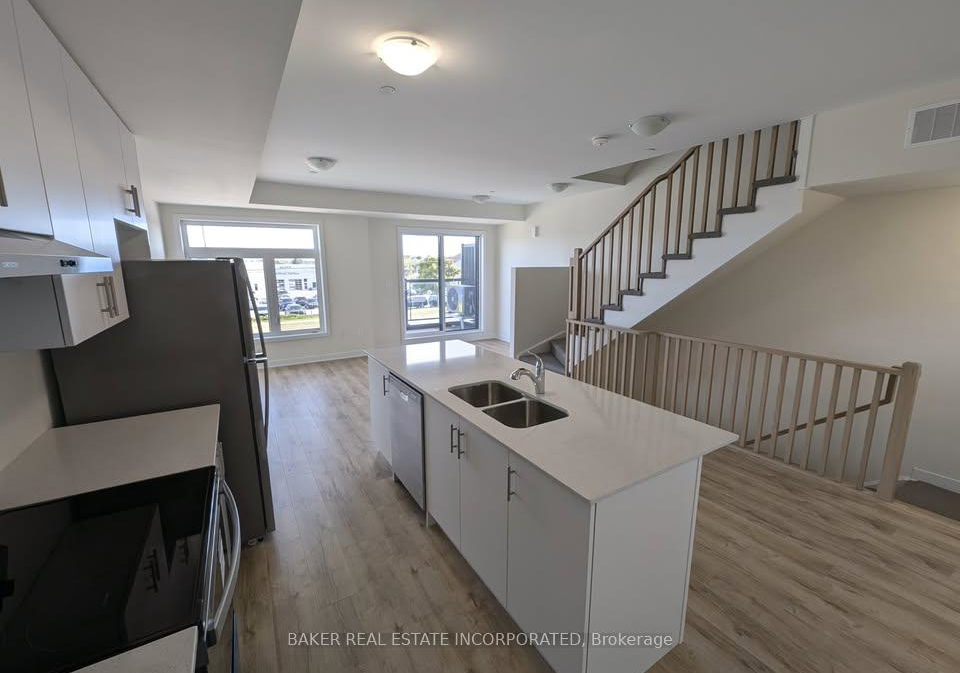 755-omega-drive-s-pickering-ontario-e13580680