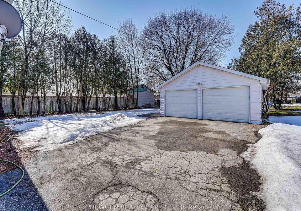 30-linton-avenue-e-ajax-ontario-e13580876