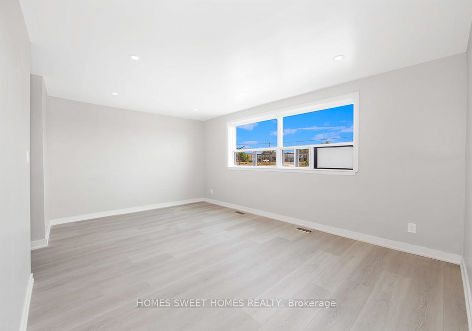 1352-kennedy-road-toronto-scarborough-ontario-e13580880