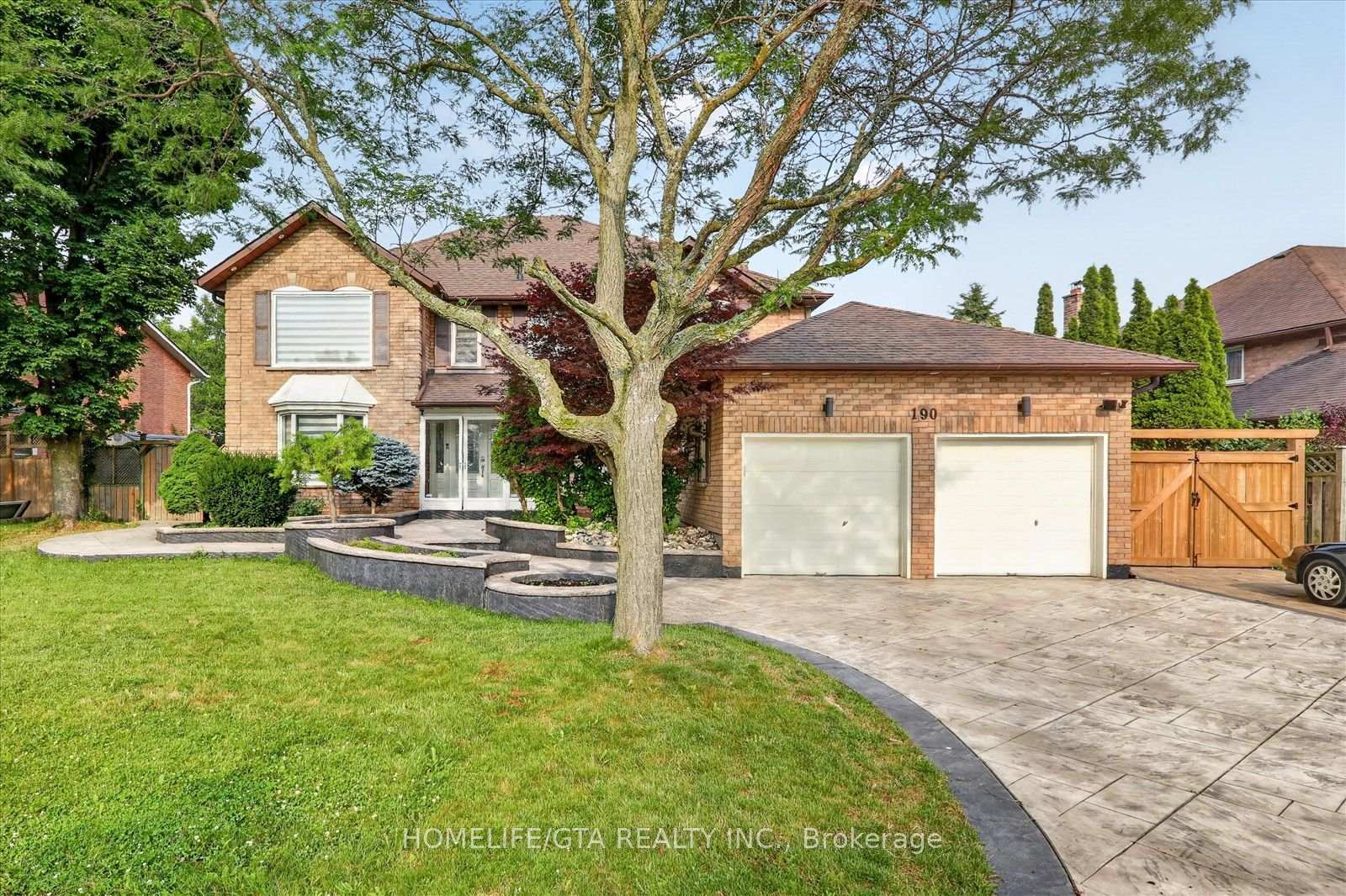 190-lake-driveway-w-ajax-ontario-e13580950