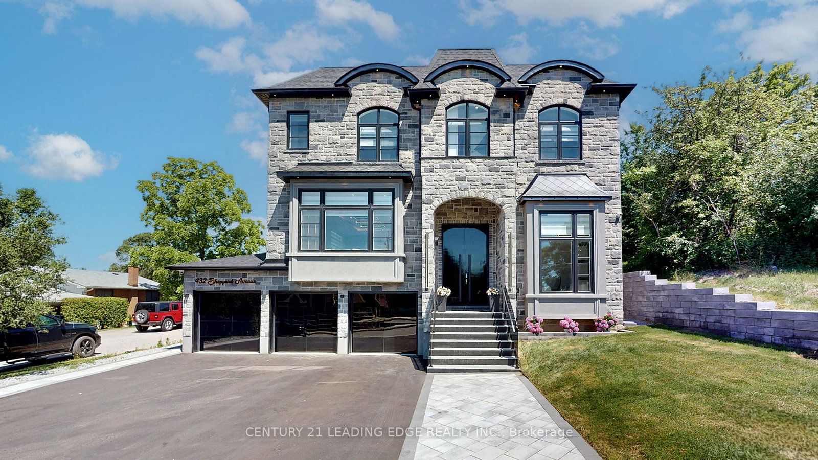 432-sheppard-avenue-pickering-ontario-e13580966