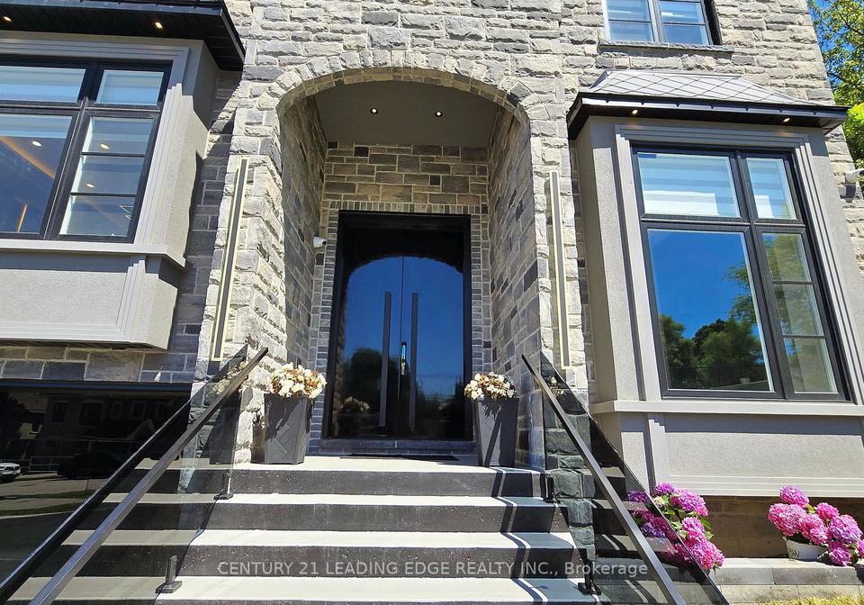 432-sheppard-avenue-pickering-ontario-e13580966