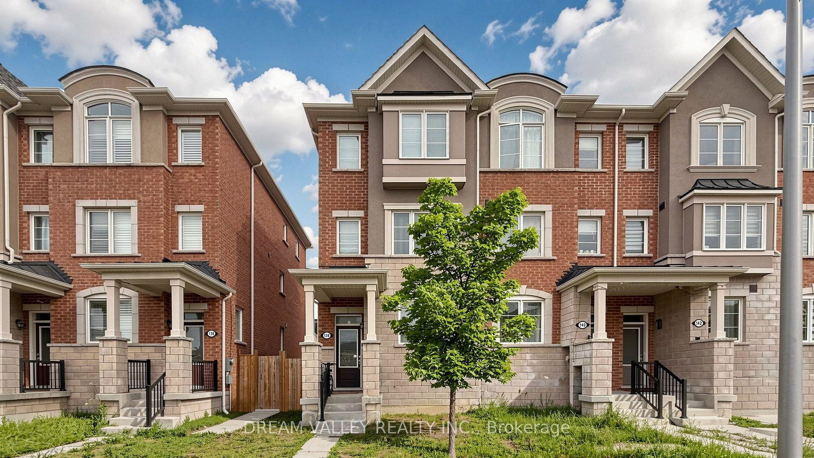 138-s-cleanside-road-toronto-scarborough-ontario-e13581032