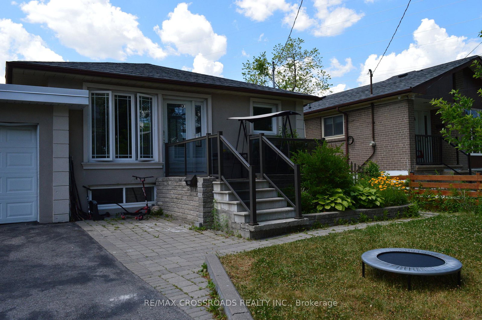 44-romulus-basement-apartment-drive-toronto-scarborough-ontario-e13581142