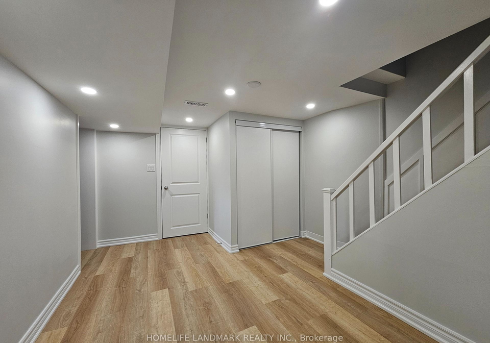 36-corinne-crescent-toronto-scarborough-ontario-e13581624