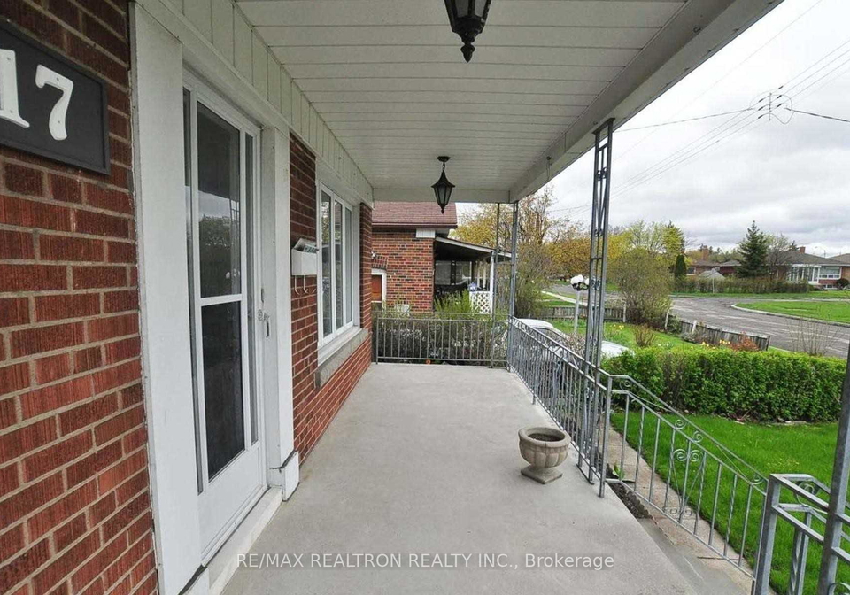 17-crosland-drive-toronto-scarborough-ontario-e13581650