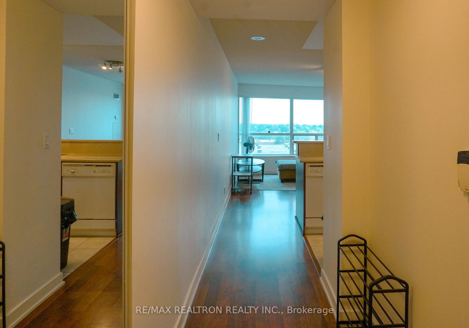 38-lee-centre-drive-toronto-scarborough-ontario-e13581900