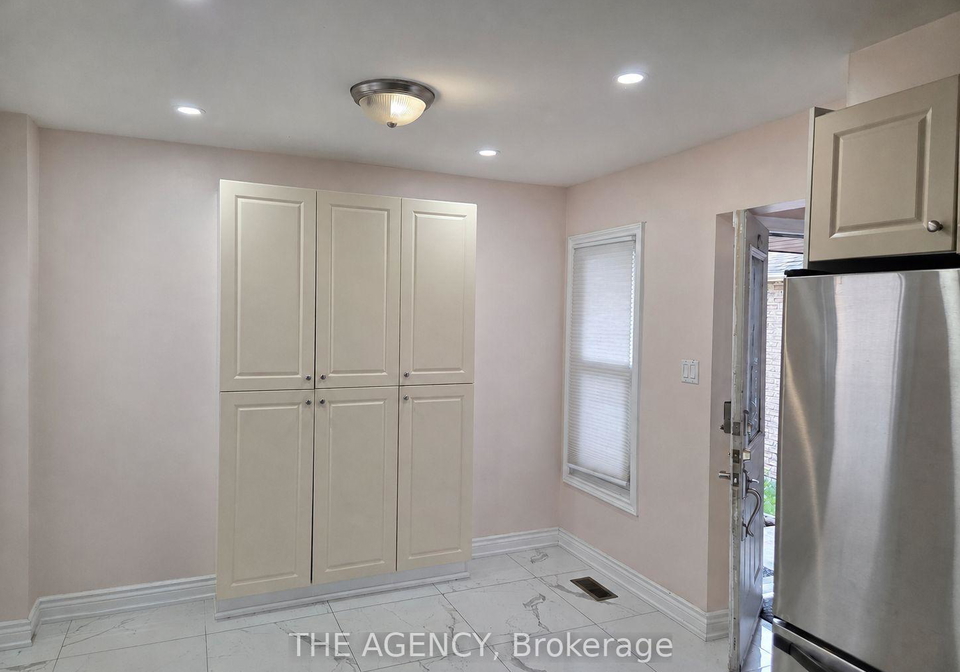 107-reed-drive-ajax-ontario-e13582182