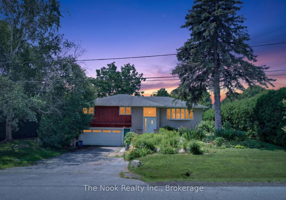 94-way-street-whitby-ontario-e13582544