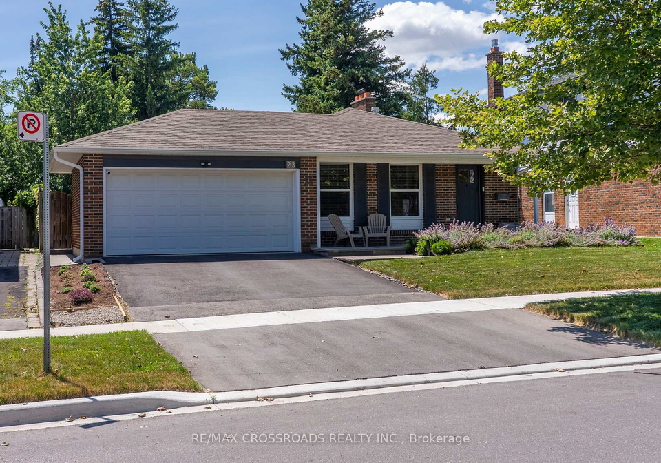 23-chaldean-street-toronto-scarborough-ontario-e13583040