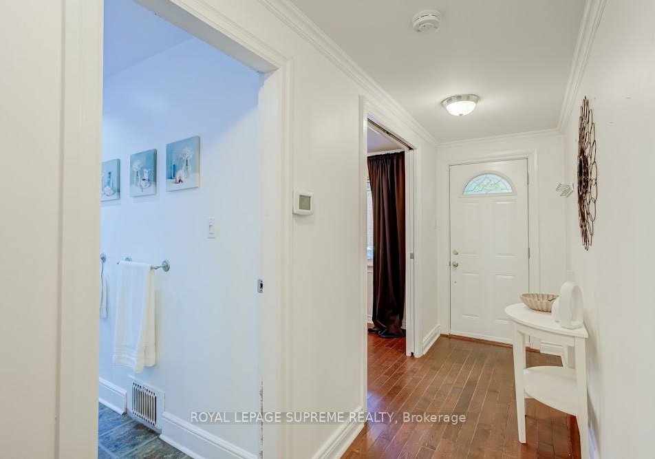 24-wiley-avenue-toronto-east-york-ontario-e13583212