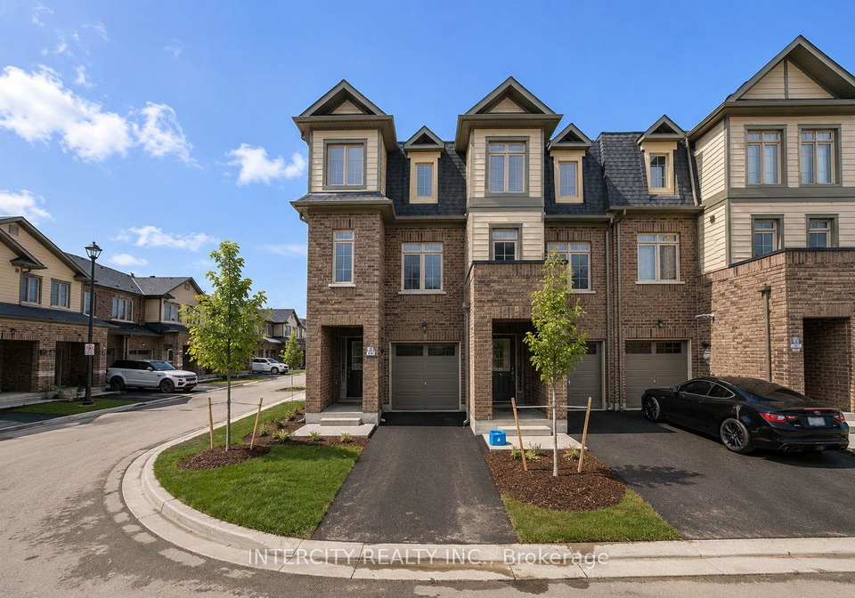 19-senay-circle-clarington-ontario-e13583514