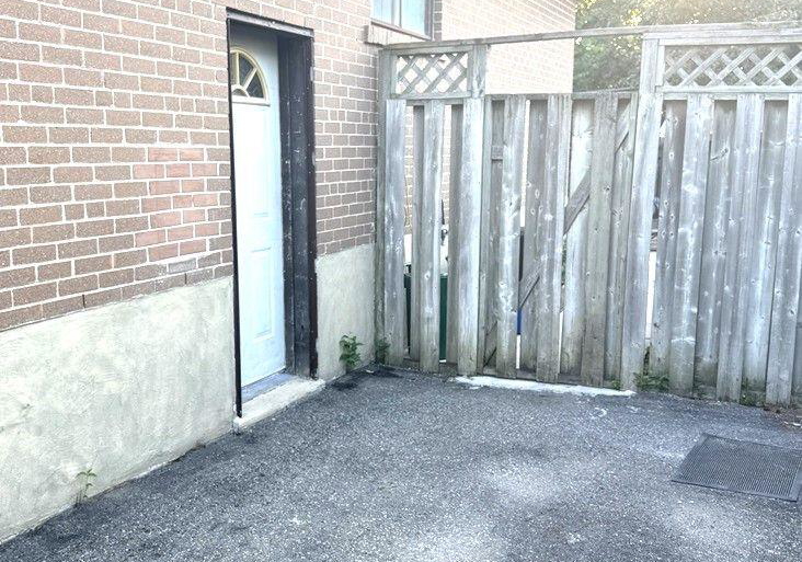 868-chapleau-drive-pickering-ontario-e13585350