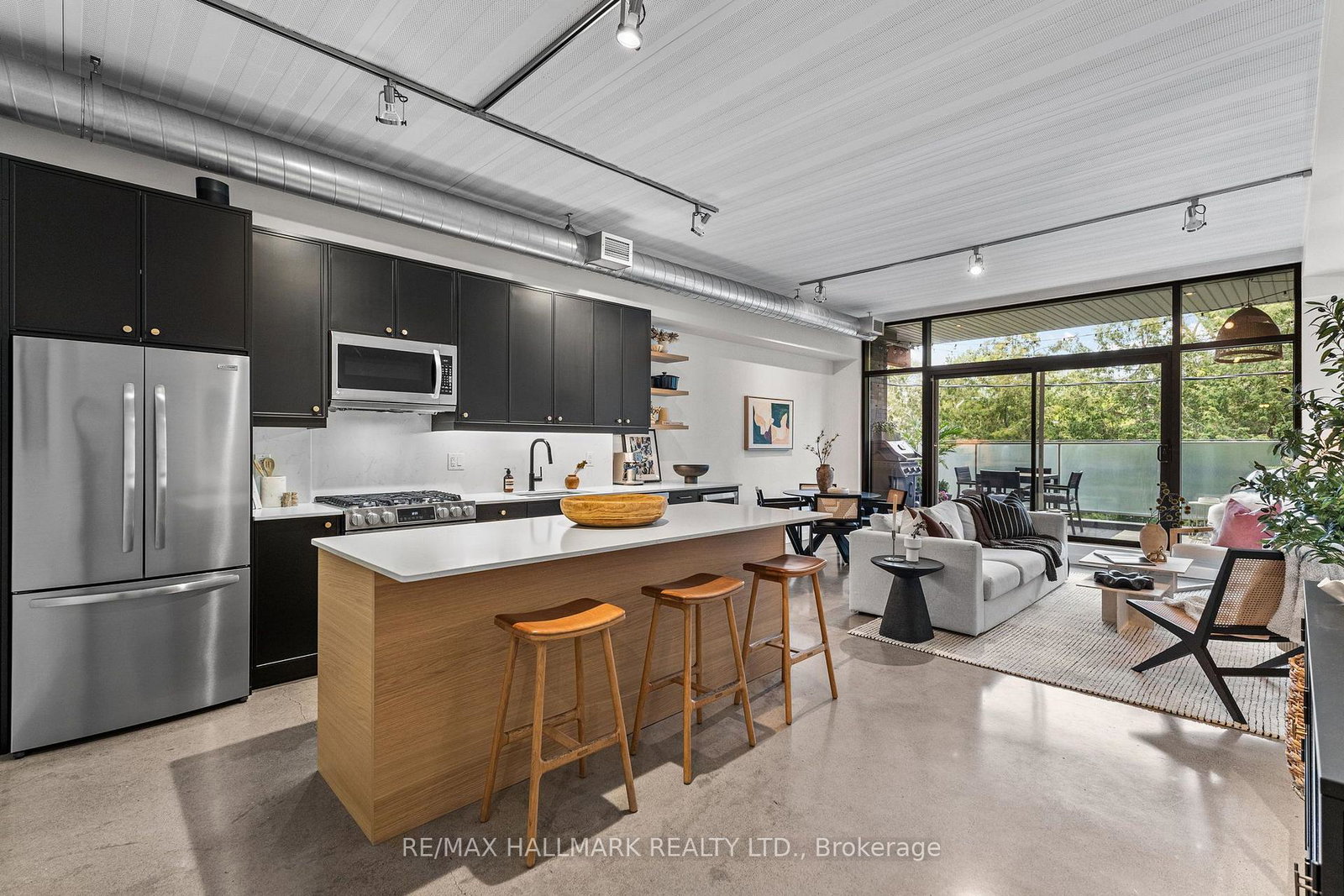 747-queen-street-e-toronto-toronto-ontario-e13585818