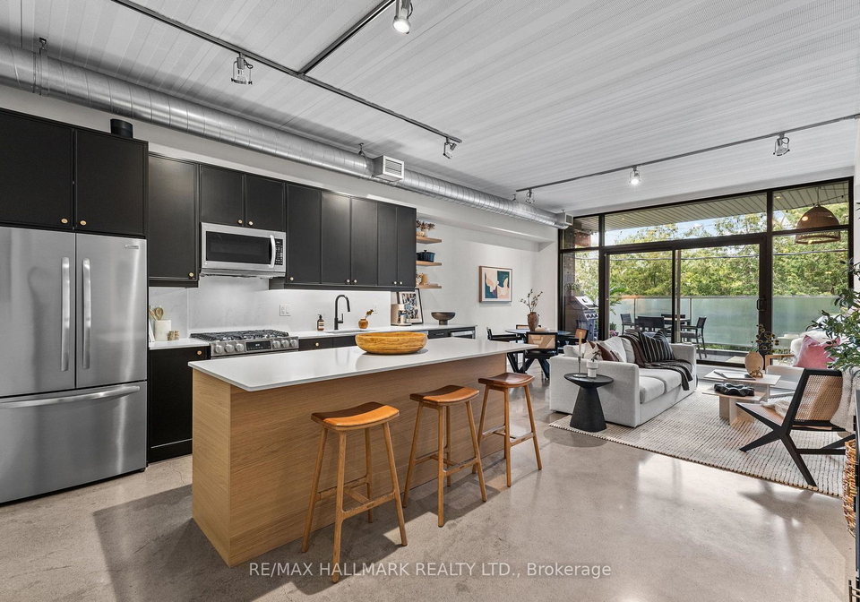 747-queen-street-e-toronto-toronto-ontario-e13585818
