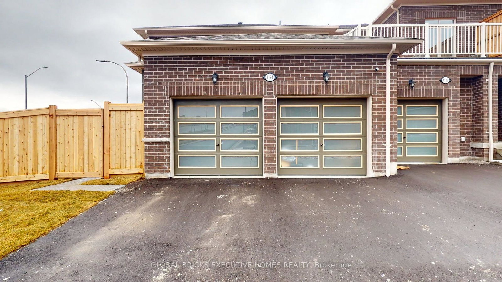 1124-baltic-lane-pickering-ontario-e13586130