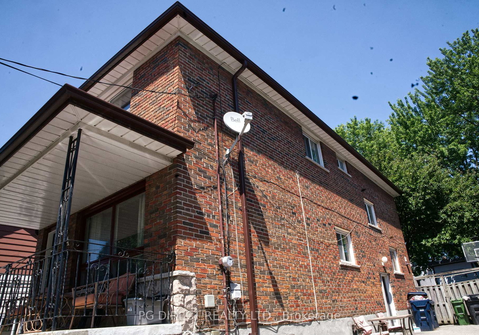 5a-scotia-avenue-toronto-scarborough-ontario-e13586464