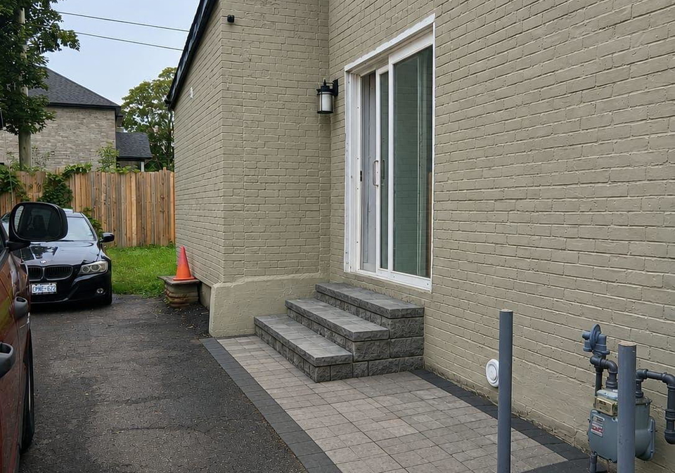 212-court-street-oshawa-ontario-e13586512