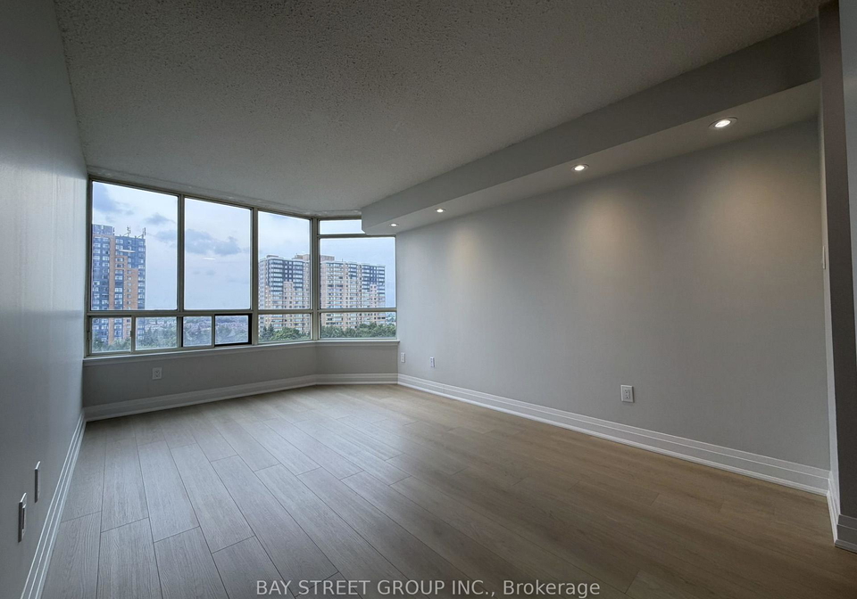 300-alton-towers-circle-toronto-scarborough-ontario-e13586770