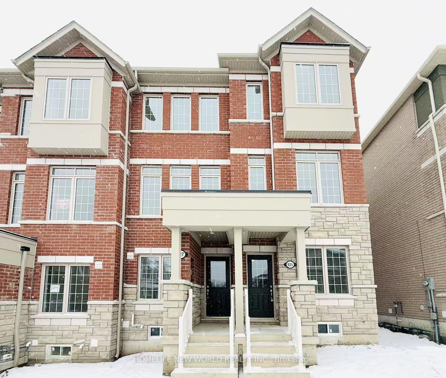 925-crowsnest-hollow-pickering-ontario-e13586812