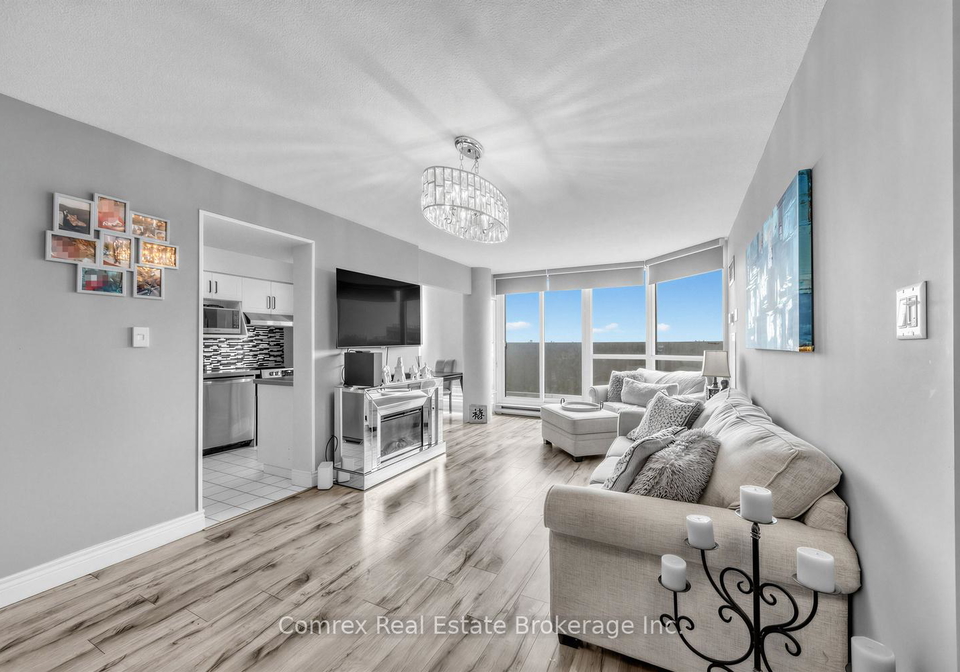 3233-eglinton-avenue-e-toronto-scarborough-ontario-e13587960