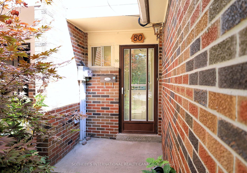 80-halsey-avenue-toronto-east-york-ontario-e13587992