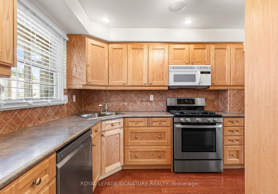 580-eyer-drive-pickering-ontario-e13588122