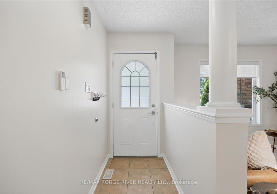 37-burwell-street-whitby-ontario-e13588312