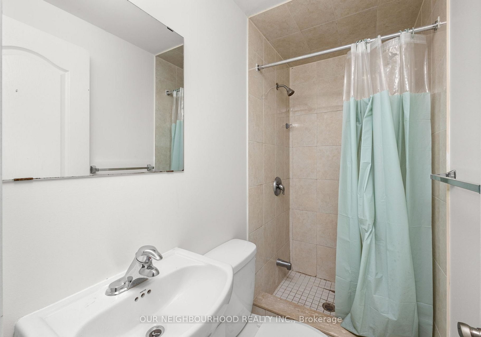 14-tarsus-crescent-toronto-scarborough-ontario-e13589616