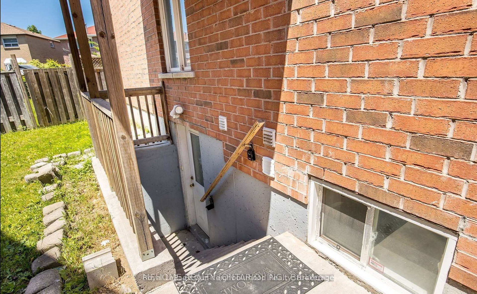 14-tarsus-crescent-toronto-scarborough-ontario-e13589648