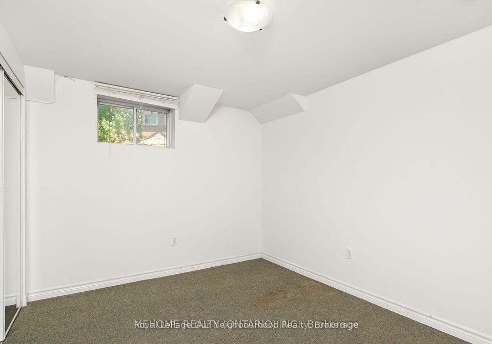 14-tarsus-crescent-toronto-scarborough-ontario-e13589648