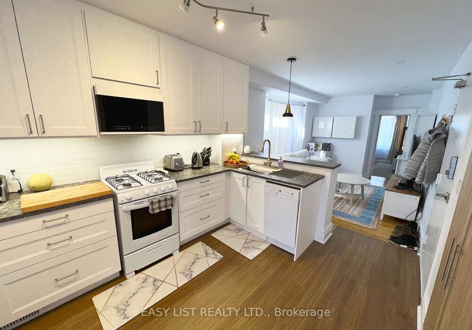 5-garnock-avenue-toronto-toronto-ontario-e13589656