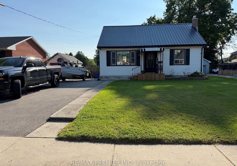 116-duke-street-clarington-ontario-e13590394