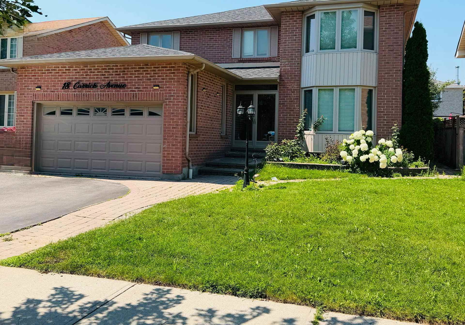 18-carrick-avenue-ajax-ontario-e13590562