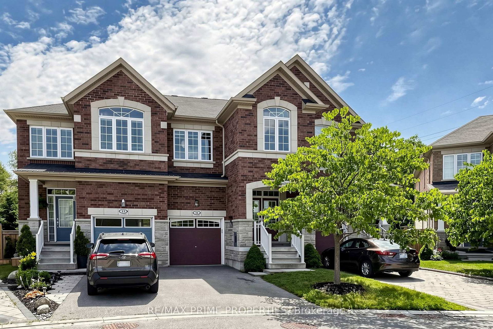 11-keenlyside-lane-ajax-ontario-e13590628