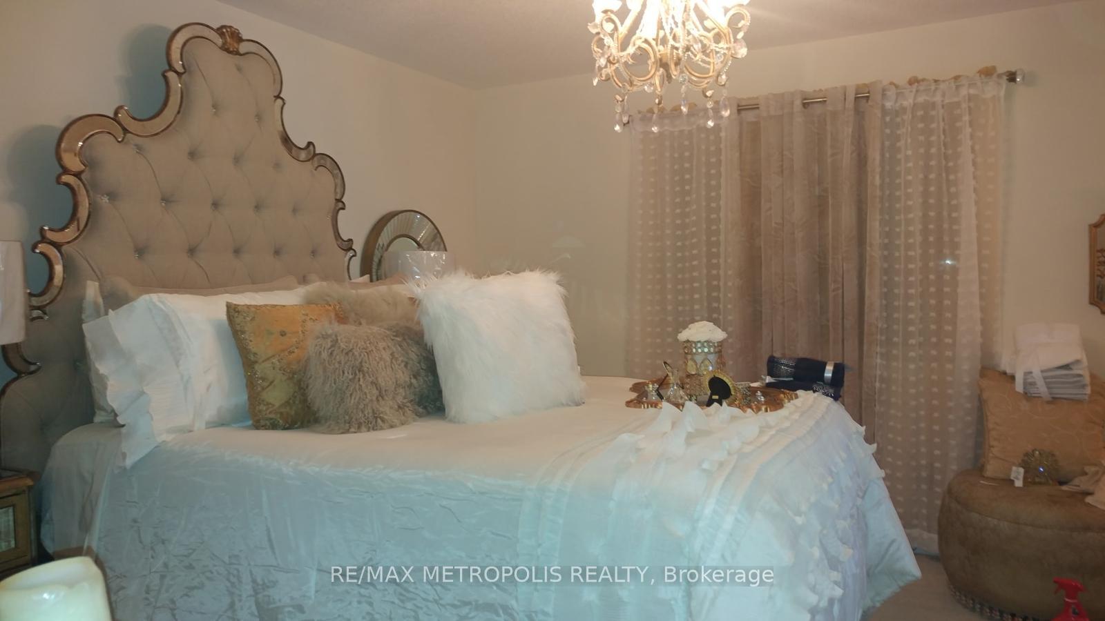 2757-william-jackson-drive-pickering-ontario-e13590824