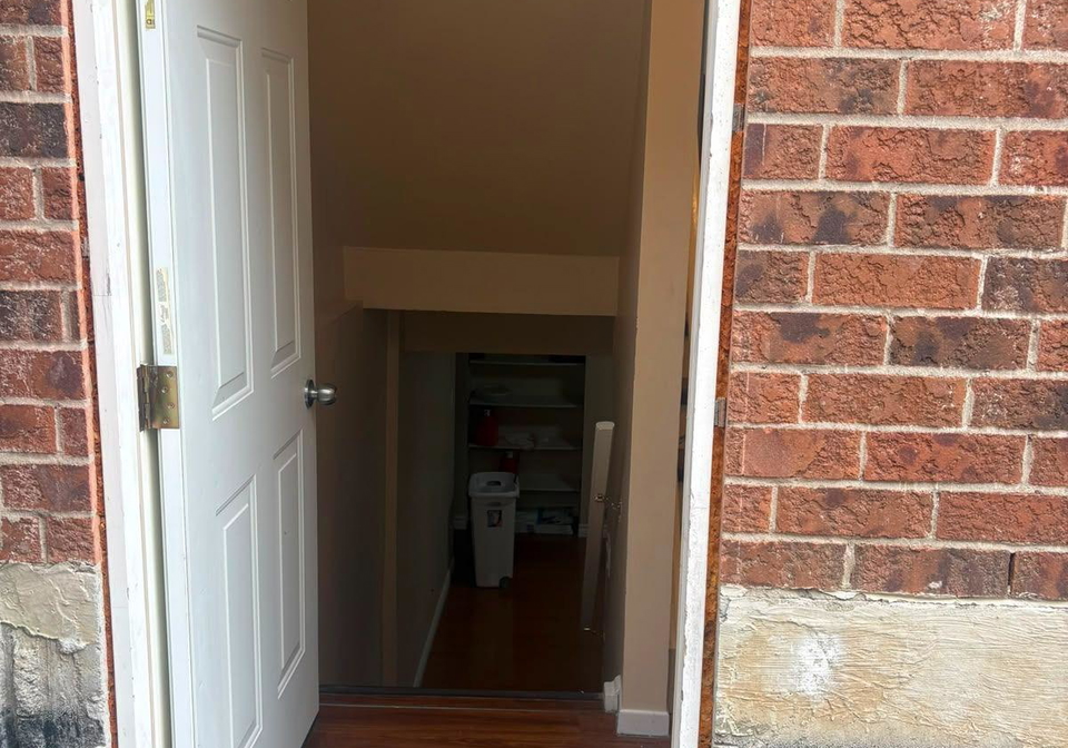 12-empson-court-ajax-ontario-e13591042