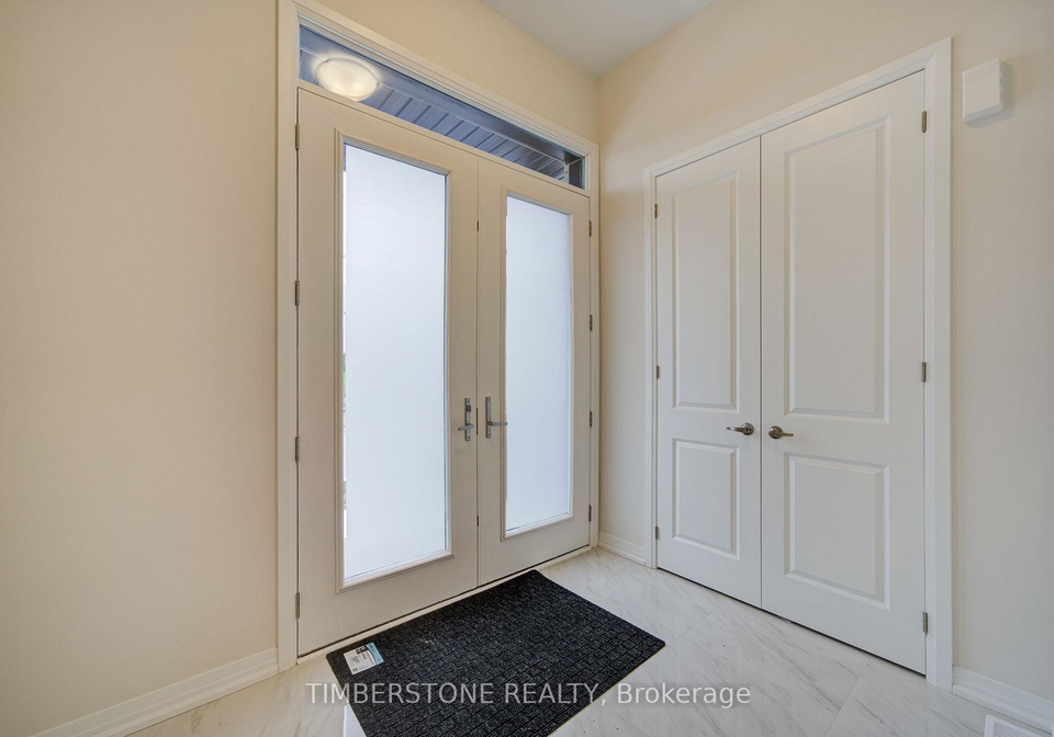 3361-deepglade-path-pickering-ontario-e13591404
