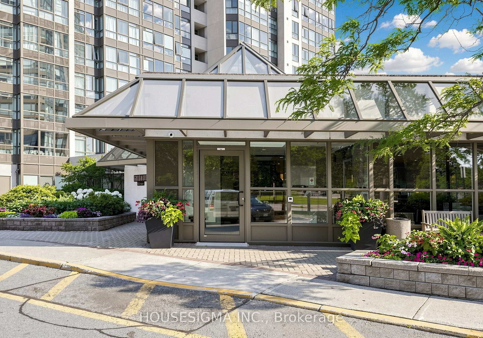 3231-eglinton-avenue-e-toronto-scarborough-ontario-e13591802