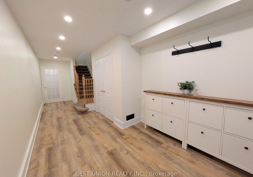 1596-brandy-court-pickering-ontario-e13592540