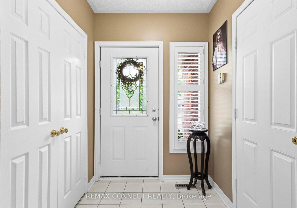 9-nettles-court-whitby-ontario-e13592650