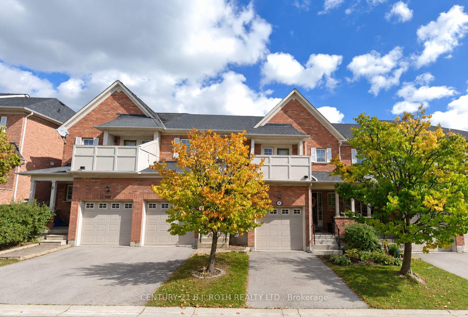 sprucedale-way-whitby-ontario-e13592894