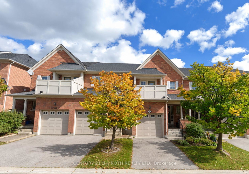 sprucedale-way-whitby-ontario-e13592894
