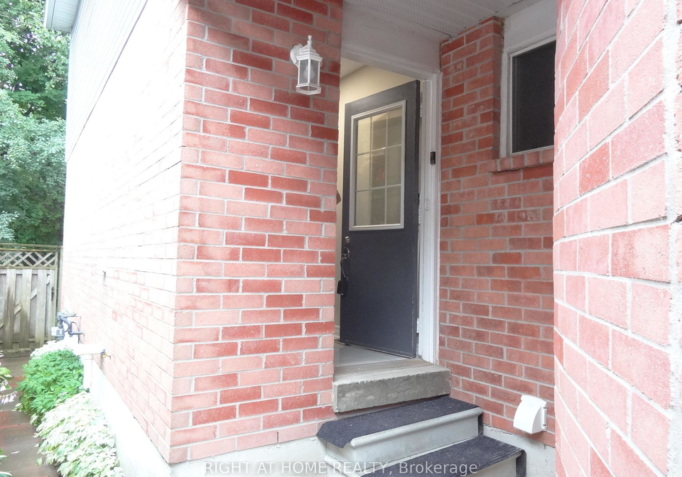 39-devondale-street-clarington-ontario-e13592914