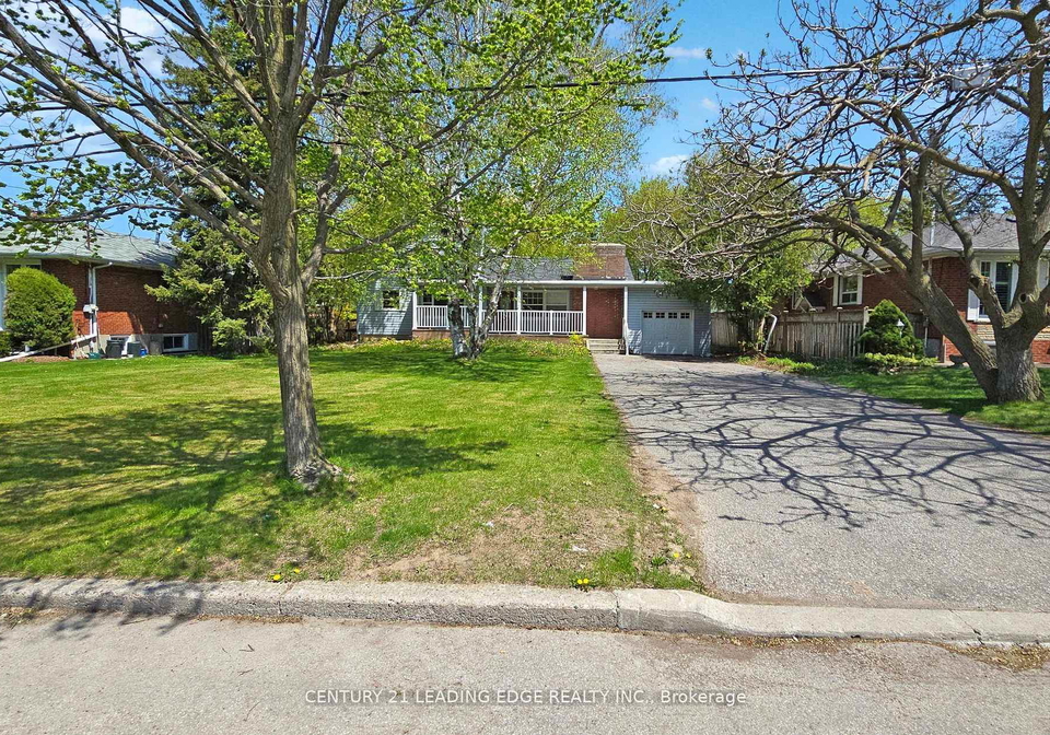 21-wexford-boulevard-toronto-scarborough-ontario-e13593044